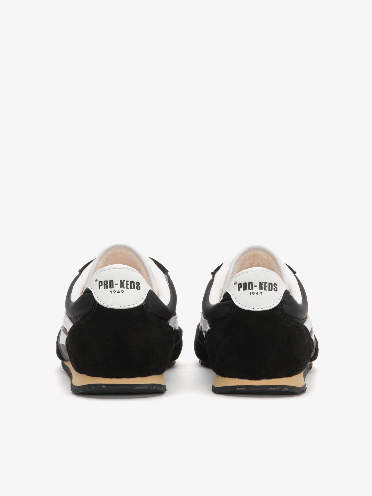 Racer 77 Black & White