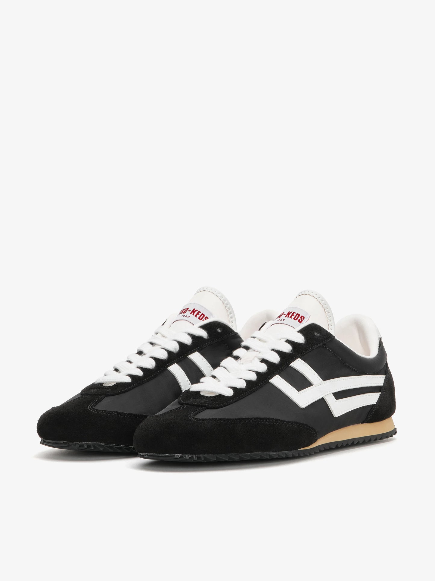 Racer 77 Black & White